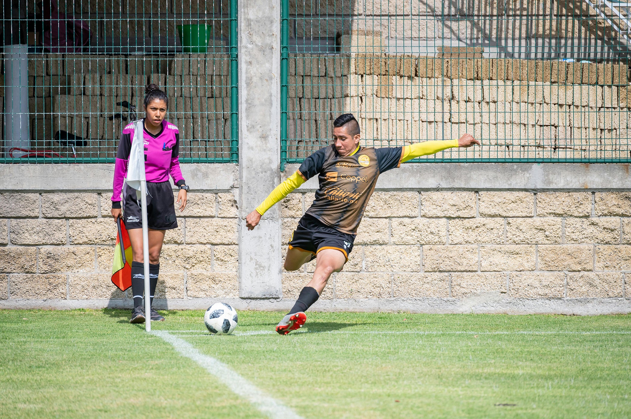 L-Arginina: El Suplemento Secreto que Da Ventaja a los Futbolistas en el Campo